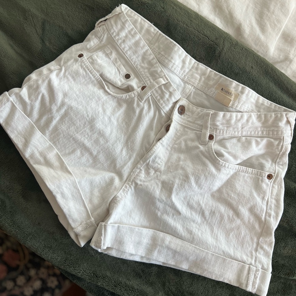 Elegant White Denim Shorts for Women